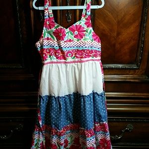 Tiered Sundress by Bloomer de jeune fille.